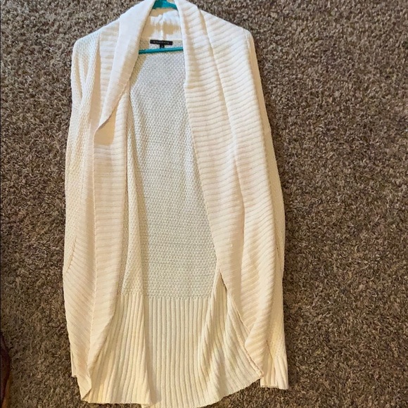 Staccato Sweaters - Cardigan